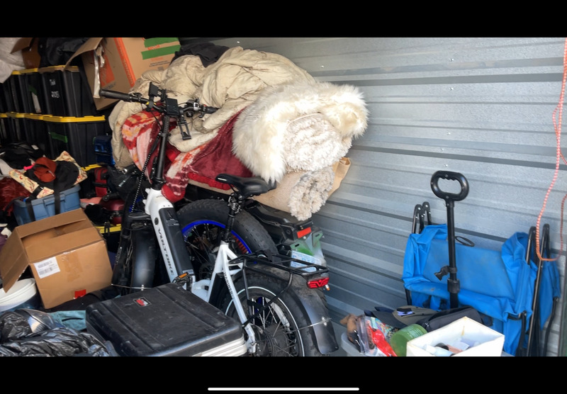 Advanced Self Storage  - New West  auction IB-2501 50