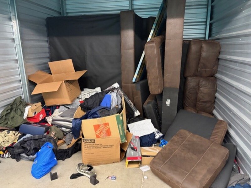 3308 - StorageMart Blackfoot and 42nd  auction IB-8576 10