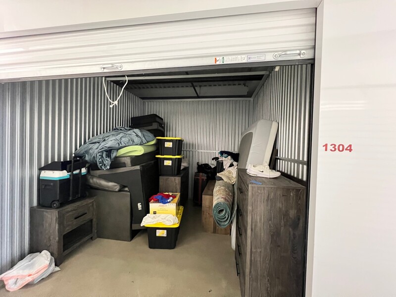 1-800-Self-Storage.com of Plymouth  auction IB-6679 10