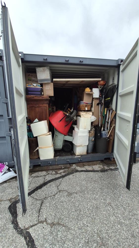 XYZ Storage - Laird  auction IB-7125 20