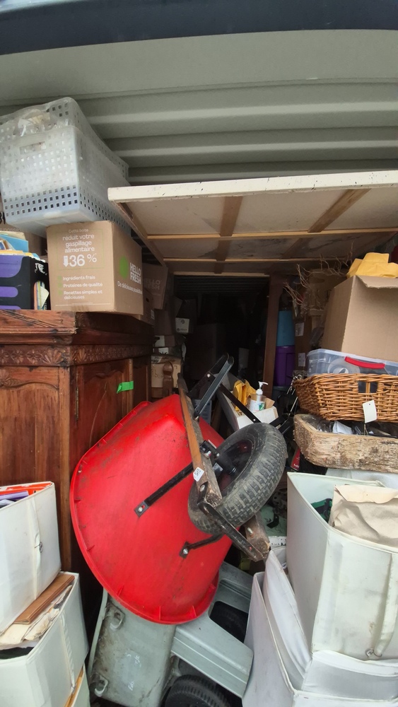 XYZ Storage - Laird  auction IB-7125 50