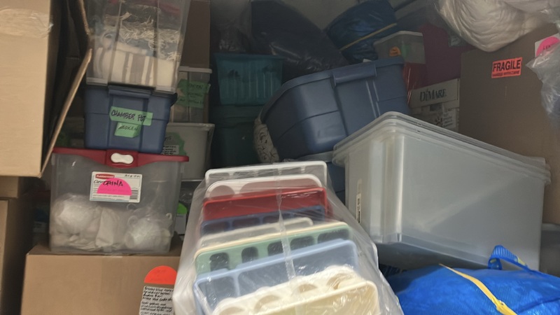 Advanced Self Storage  - North Vancouver  auction IB-8700 10