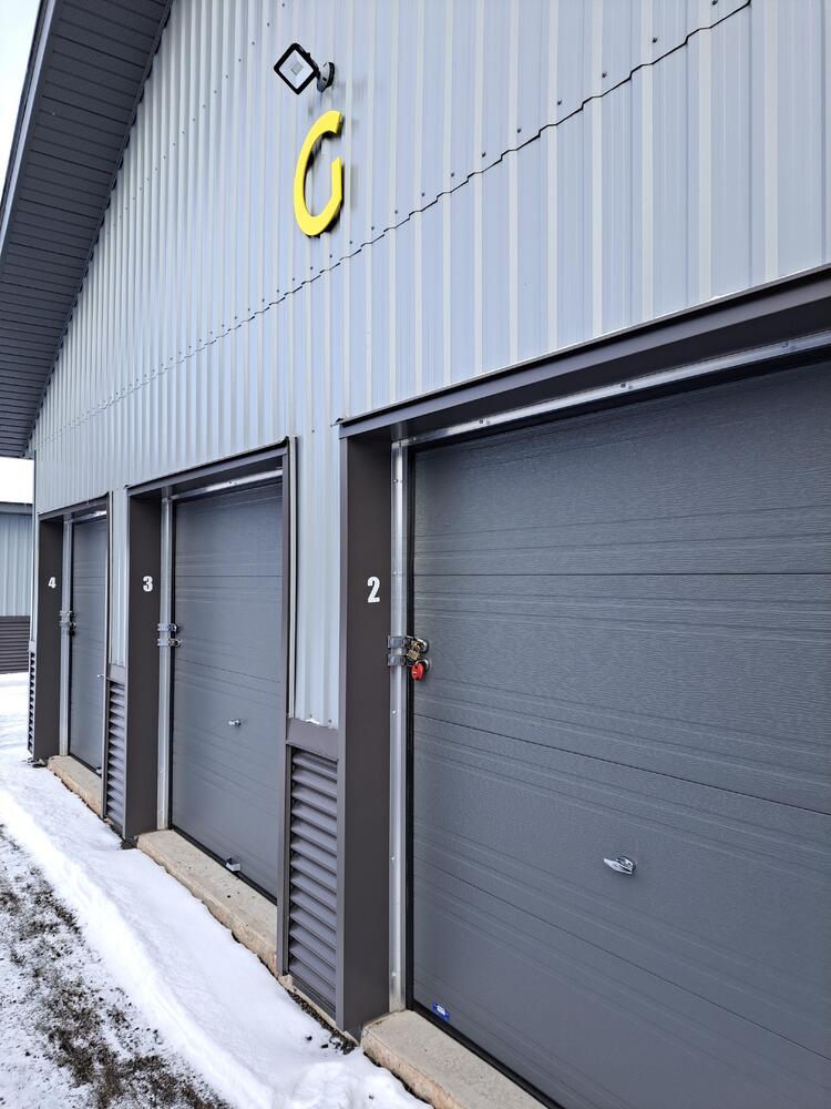 Montreal Mini-Storage - Val-Morin  auction IB-5539