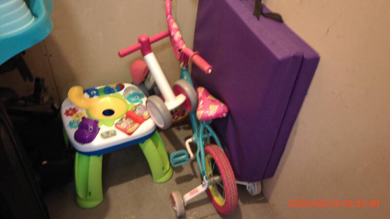 3033 -StorageMart  Pickering   auction IB-1020 30