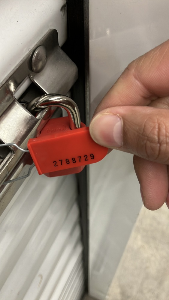 Advanced Self Storage - Maple Meadows  auction IB-5149