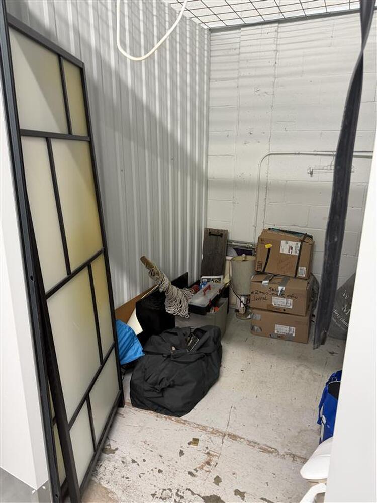 Montreal Mini-Storage - Hochelaga  auction IB-2039 30