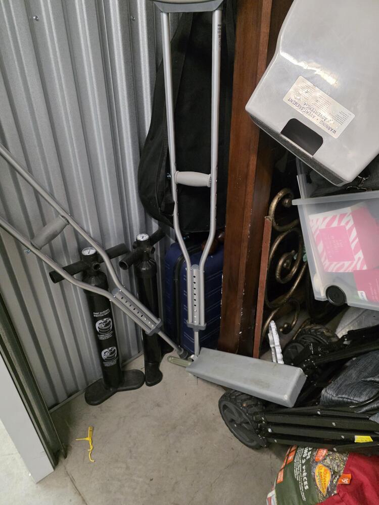 3401 - StorageMart SE Marine Dr & Knight St  auction IB-9799 50