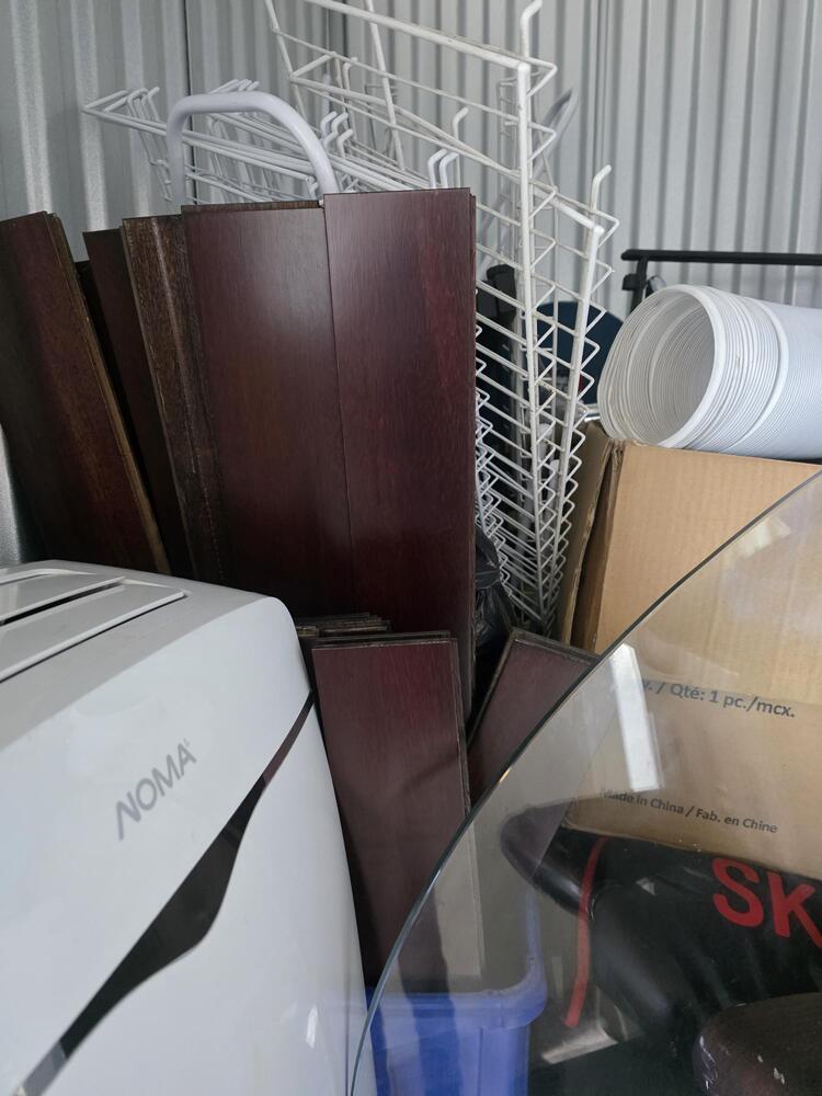 3401 - StorageMart SE Marine Dr & Knight St  auction IB-4512 30