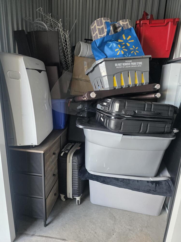 3401 - StorageMart SE Marine Dr & Knight St  auction IB-4512 50