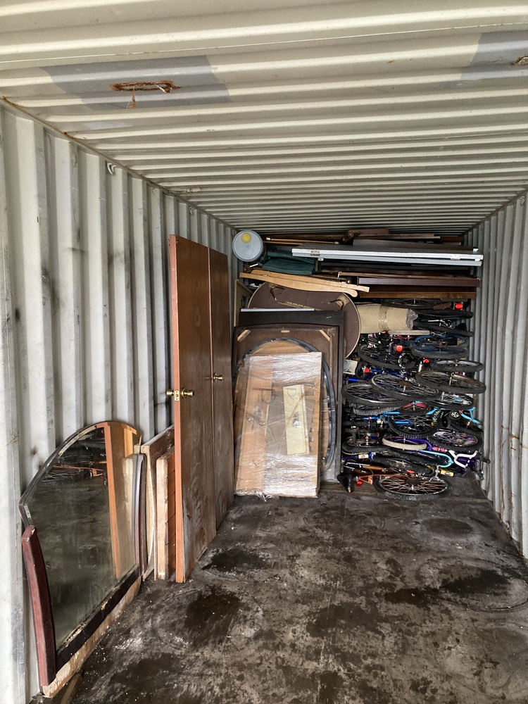 U Need Storage Hamilton  auction IB-1106