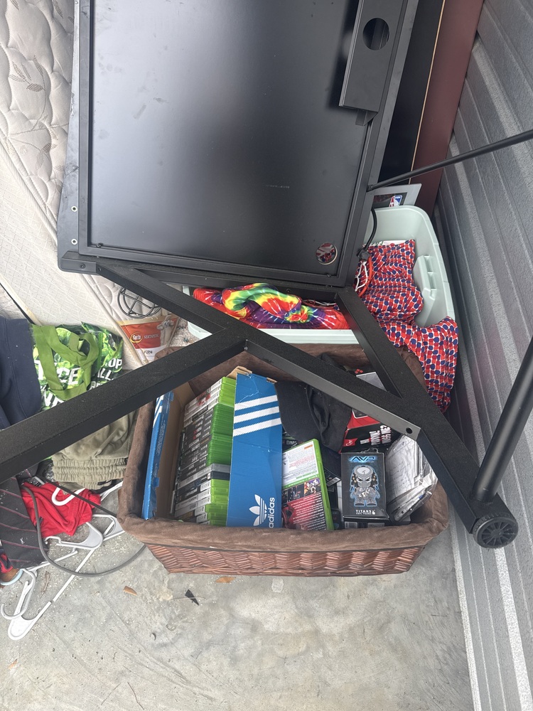 Air Base Mini Storage - Dover  auction IB-1572 20