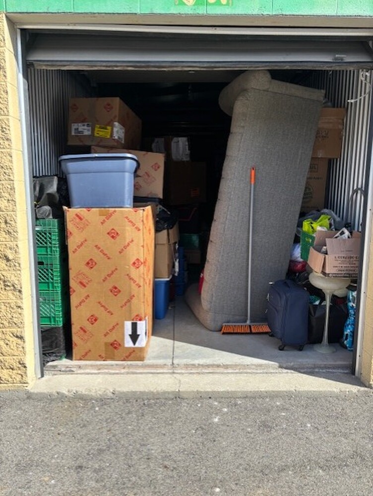 3026 - StorageMart Burlington  auction IB-1531