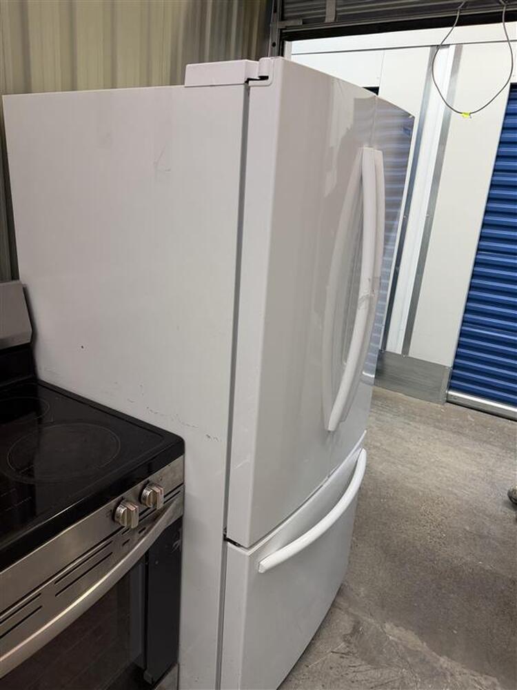 Montreal Mini-Storage - Hochelaga  auction IB-8974