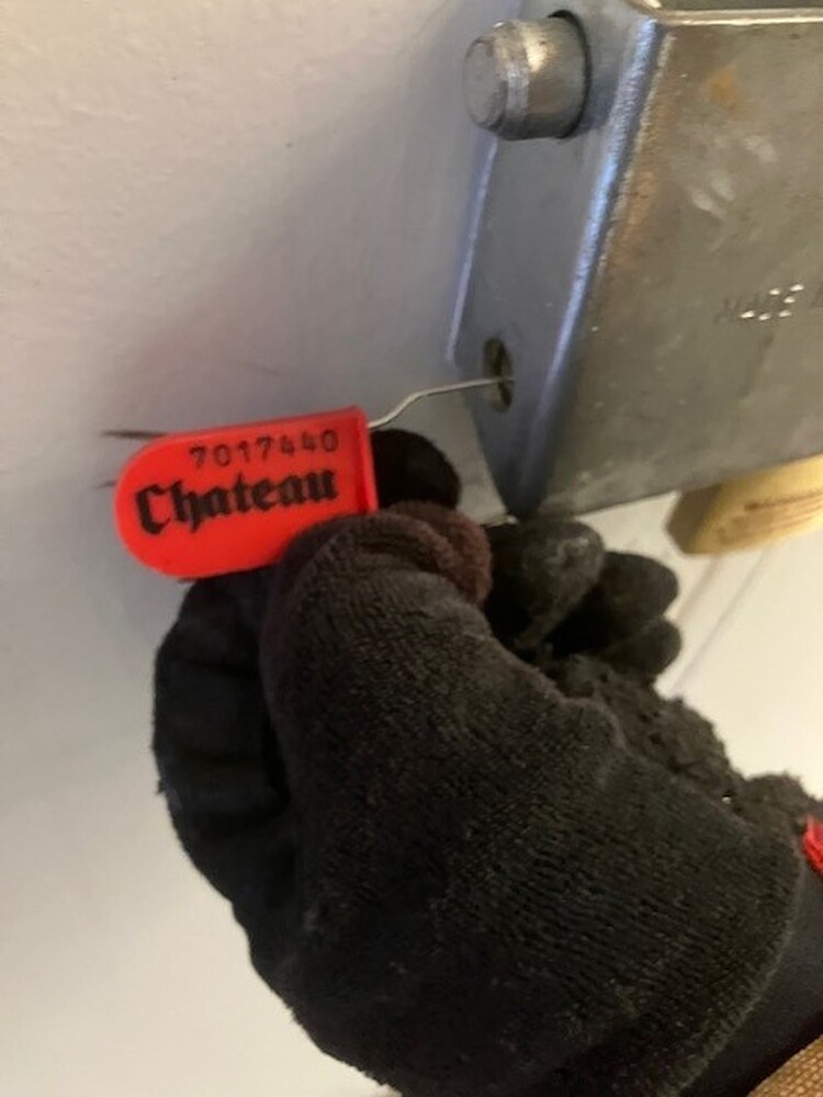 Public Storage P0012 -136th St (King George Hwy)  auction IB-5411 10