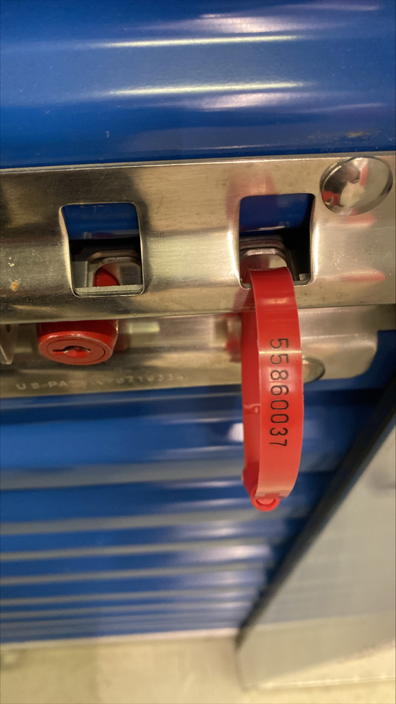 Montreal Mini-Storage - St-Laurent  auction IB-1499 10