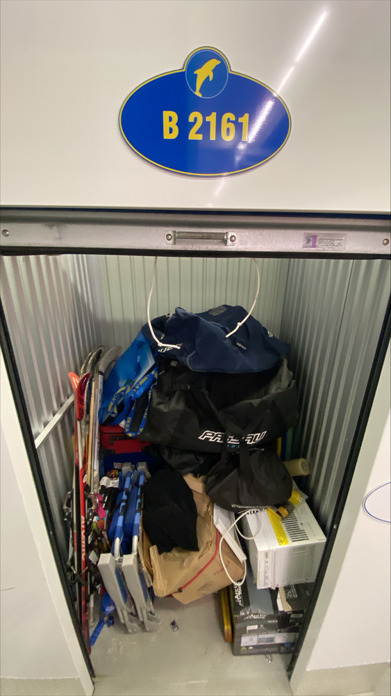 Montreal Mini-Storage - St-Laurent  auction IB-1499