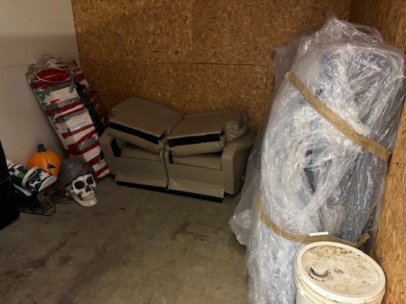 Parksville Qualicum Self Storage  auction IB-4030 10