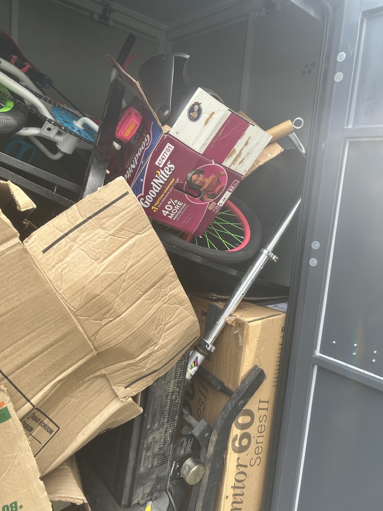 Storguard - Coquitlam  auction IB-2852