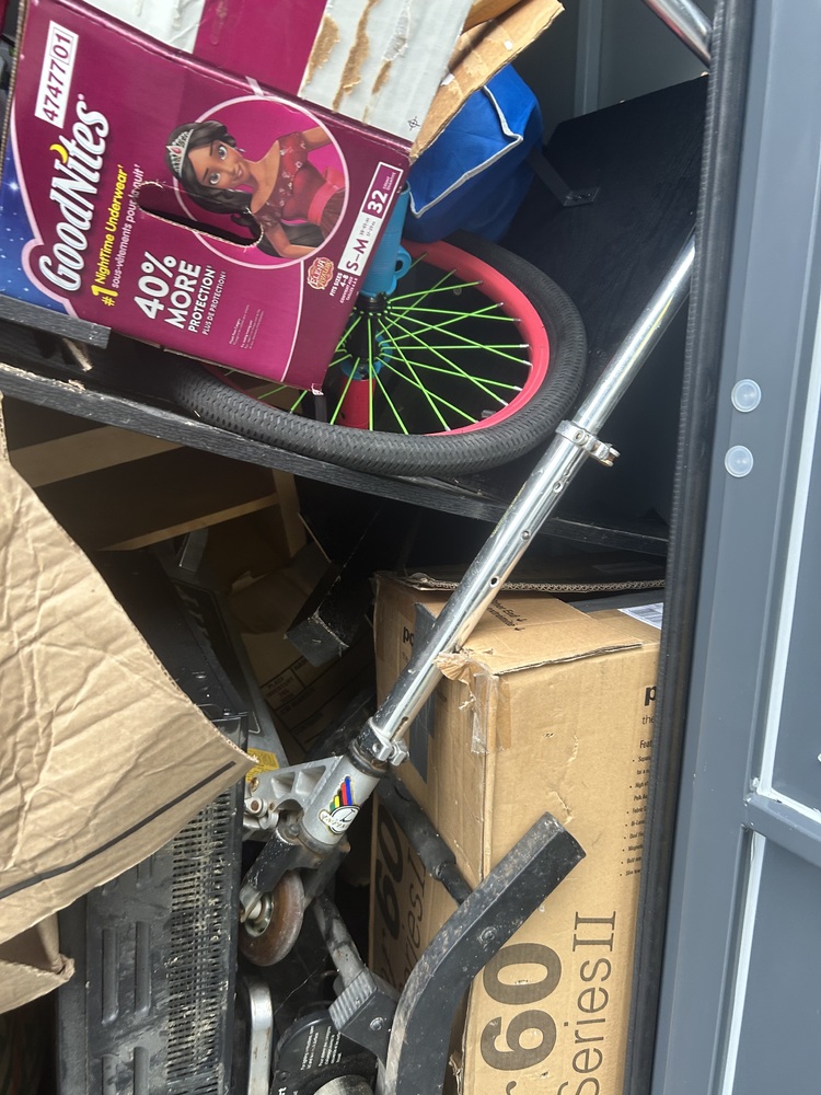 Storguard - Coquitlam  auction IB-2852 90