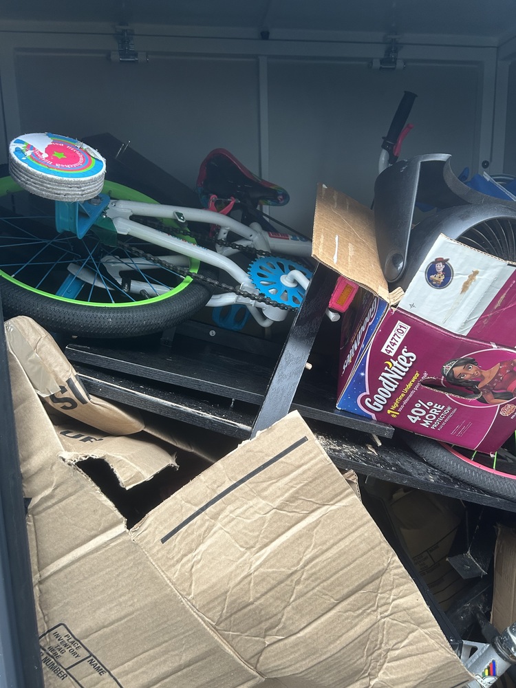 Storguard - Coquitlam  auction IB-2852 100