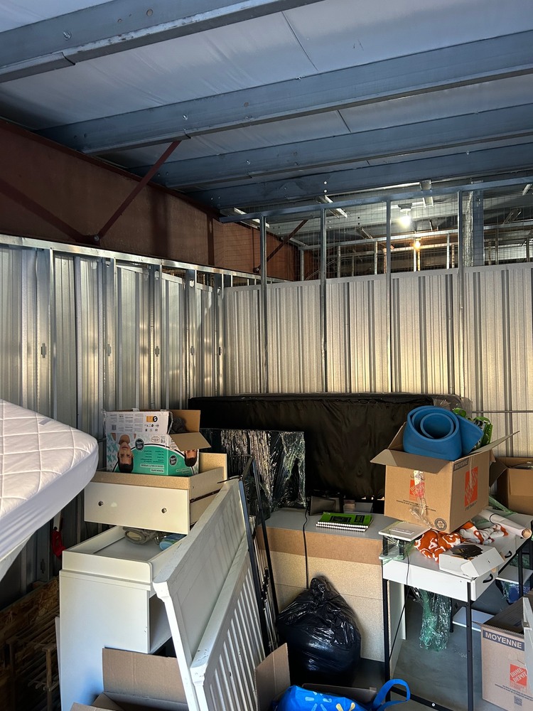 AA Mini Storage  auction IB-4397 10