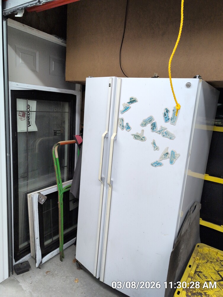 Storage of Stoney Creek  auction IB-2404 90