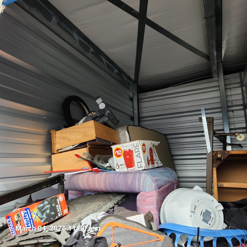 Moving & Storage at Confederation St  auction IB-5876 20