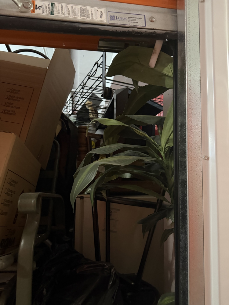 Montreal Mini-Storage - Canal  auction IB-5447 60