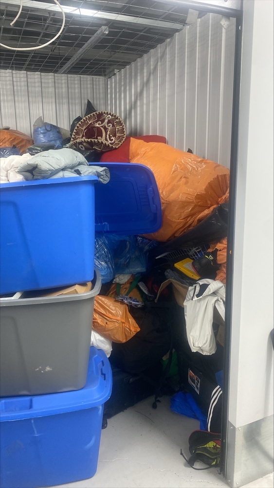 Montreal Mini-Storage - Dollard  auction IB-2583 60