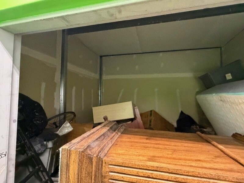 3203 - StorageMart Ring Rd & Mc Donald    auction IB-8738 30