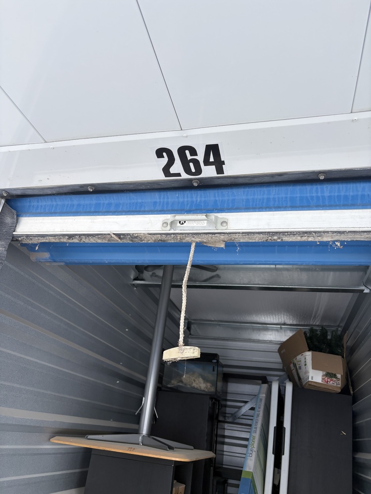 Public Storage P0067 - 951 Chem. Vanier  auction IB-2517