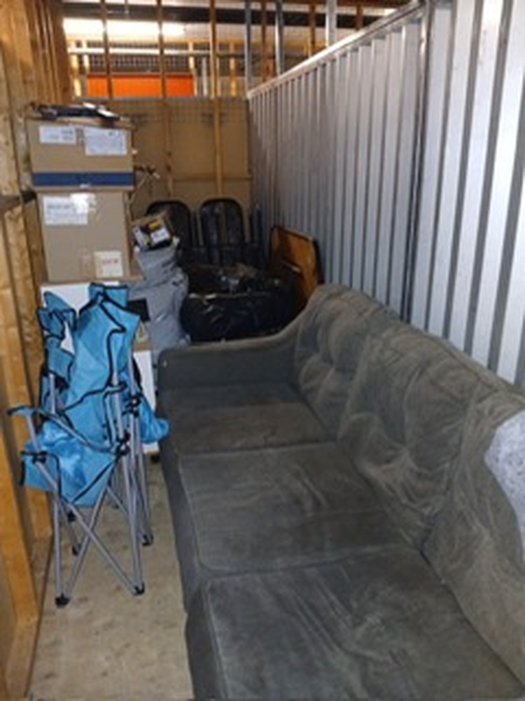 3102 - StorageMart St-Leonard  auction IB-4307