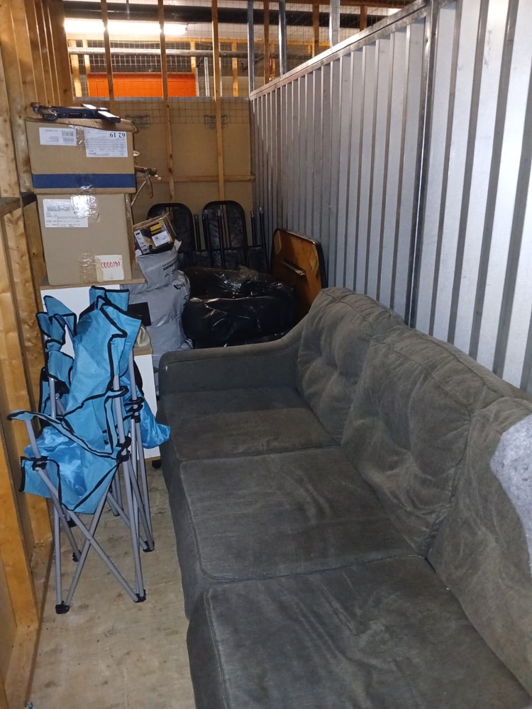 3102 - StorageMart St-Leonard  auction IB-4307 90