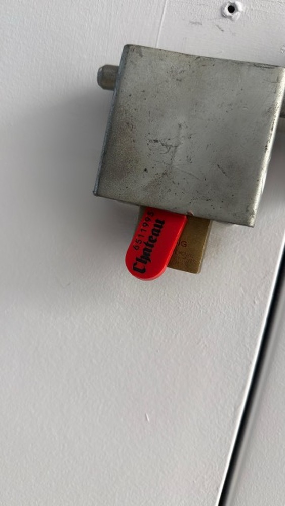 Public Storage P0013 -Hobson Ave   auction IB-6575 20