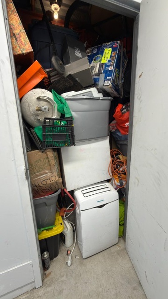 Public Storage P0013 -Hobson Ave   auction IB-4990 20