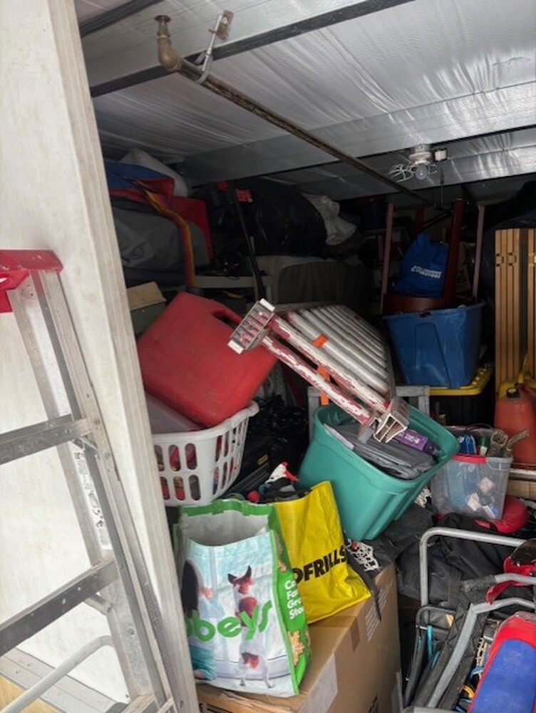 3305 - StorageMart Barlow Trail  auction IB-4436 30