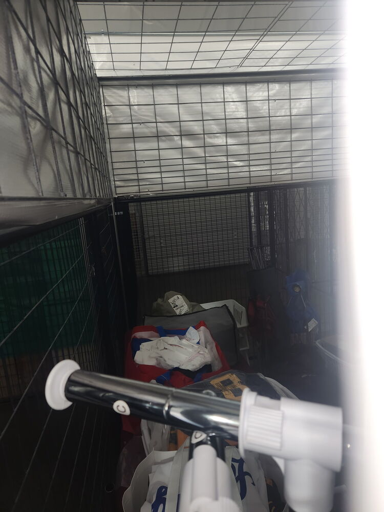 Rossi`s Flea Market - North Versailles  auction IB-6979 30