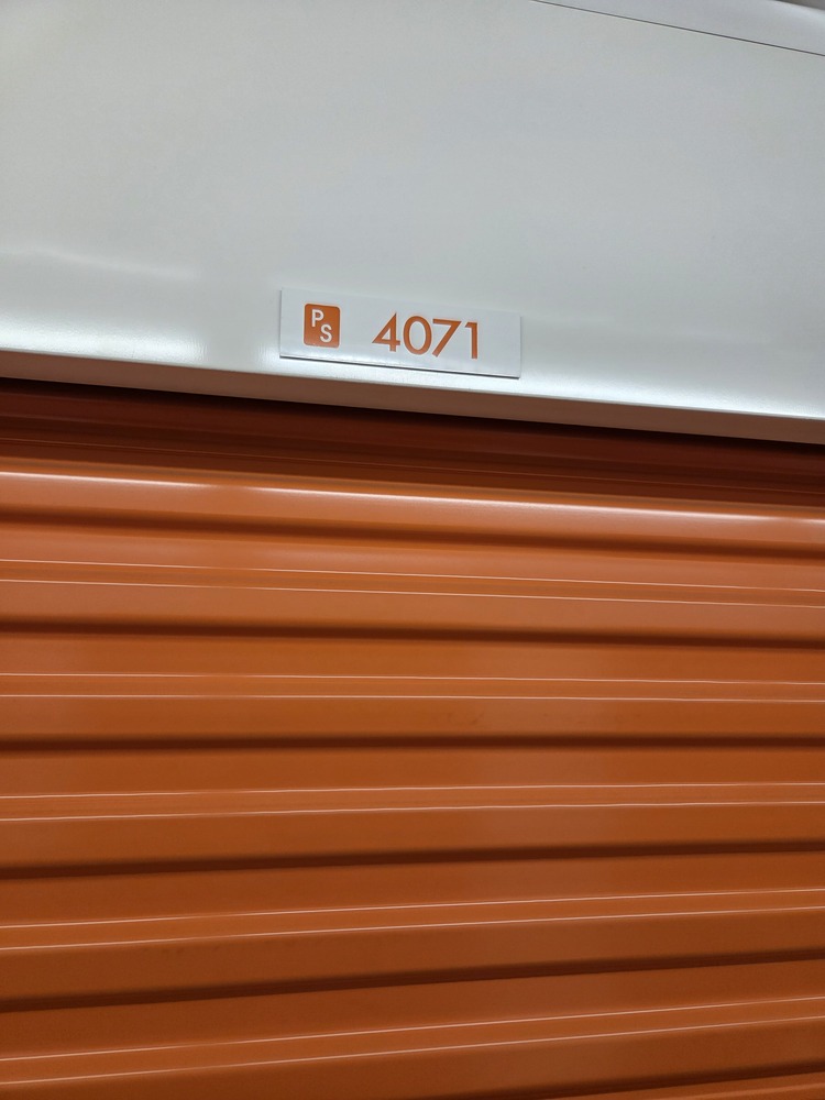 Public Storage P0046 -Estate Dr  auction IB-5425 20