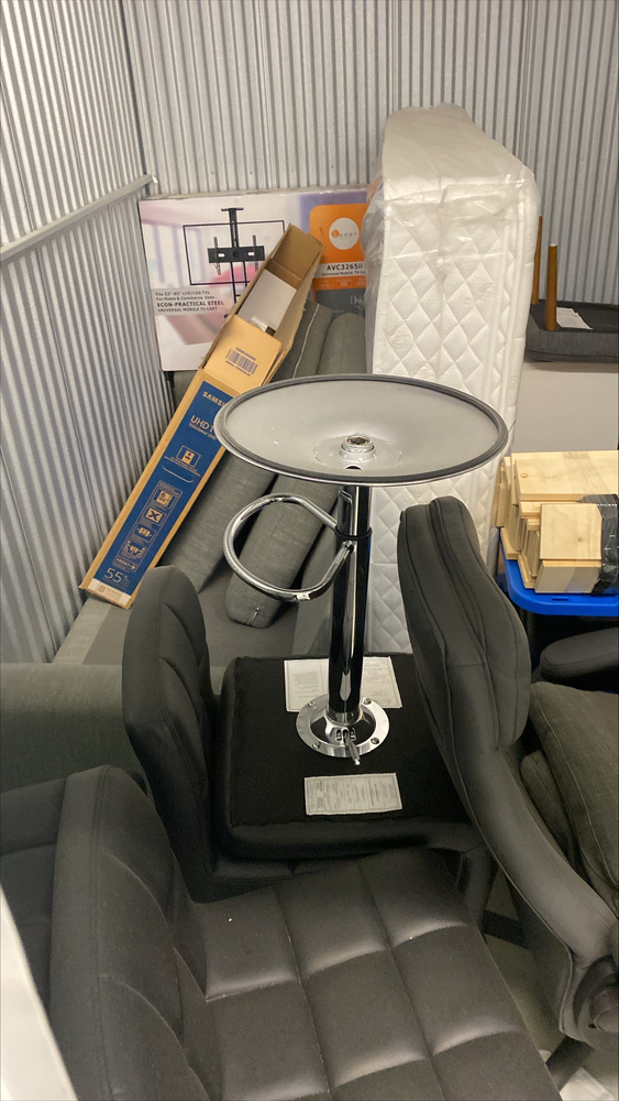 Montreal Mini-Storage - St-Laurent  auction IB-3254 70