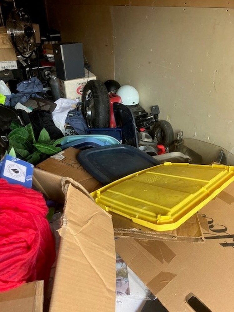 Public Storage P0012 -136th St (King George Hwy)  auction IB-6765 10