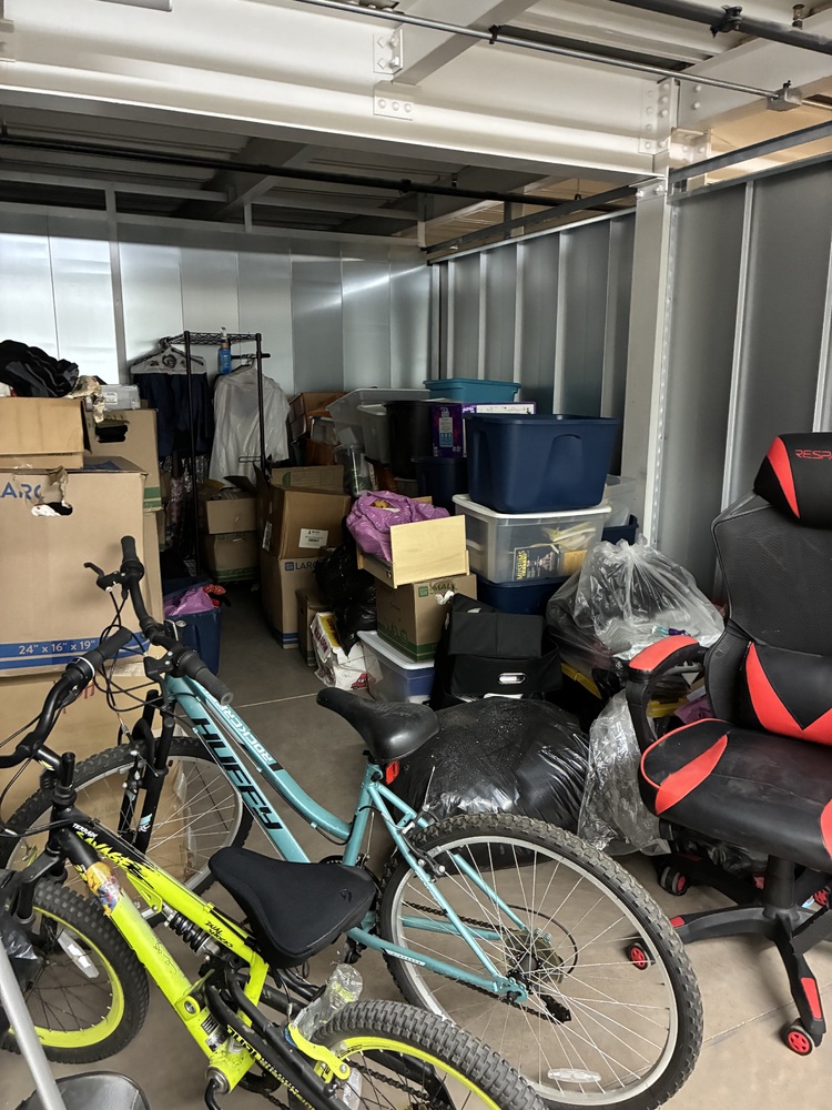 STORExpress - McKeesrocks  auction IB-2039 40