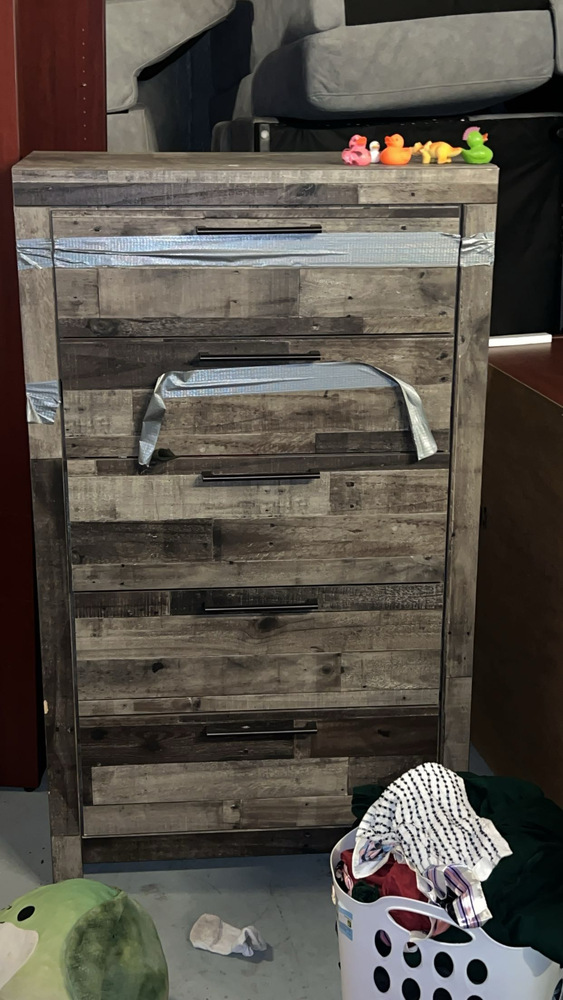 3107 -StorageMart  Downtown  auction IB-5393 70