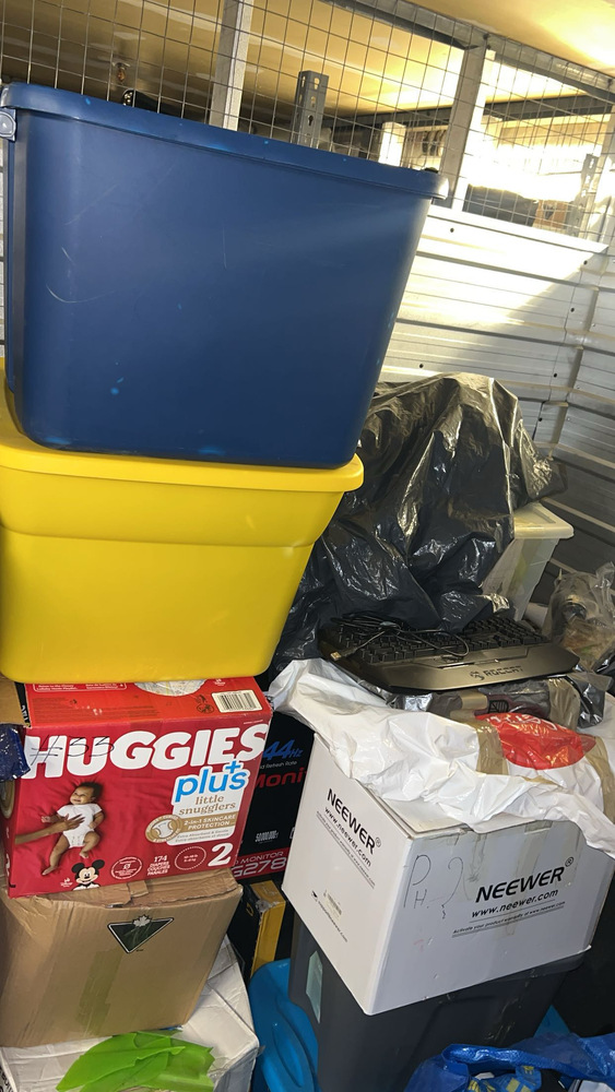 3107 -StorageMart  Downtown  auction IB-7895 40