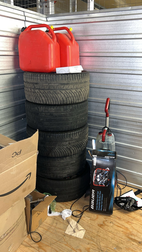 3107 -StorageMart  Downtown  auction IB-5327 30