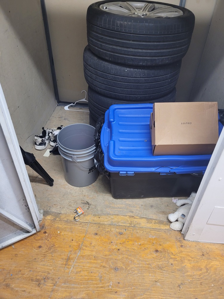 Public Storage P0038 -Jefferson Ave  auction IB-3833 10