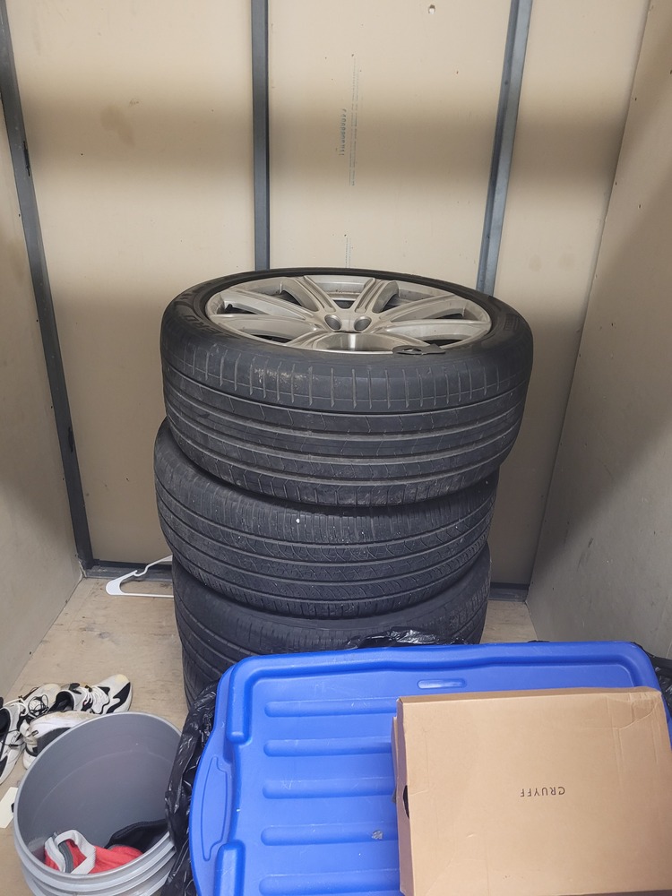 Public Storage P0038 -Jefferson Ave  auction IB-3833 40