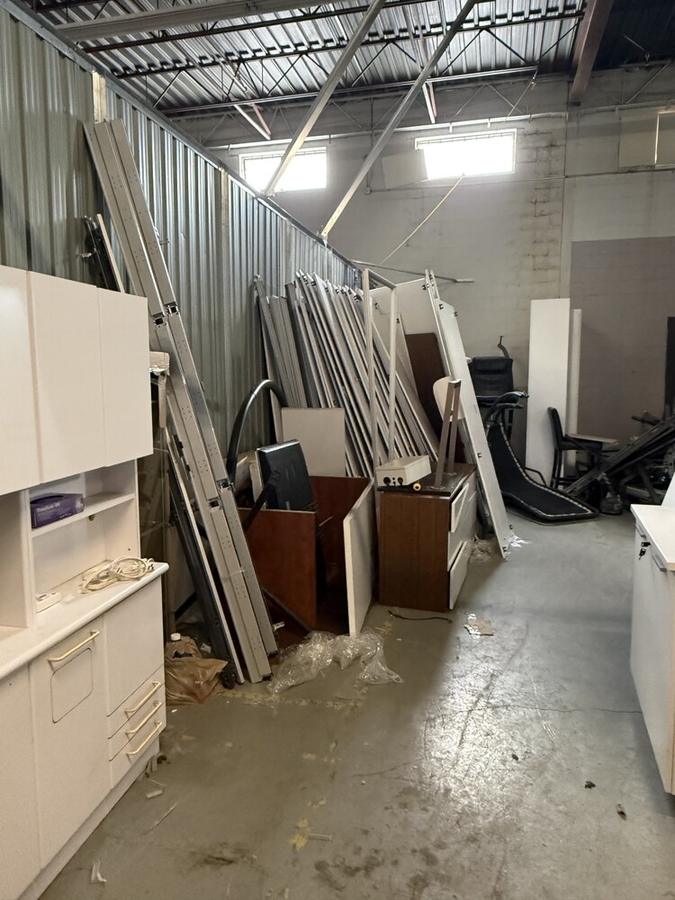 Montreal Mini-Storage - Jarry  auction IB-2124 20