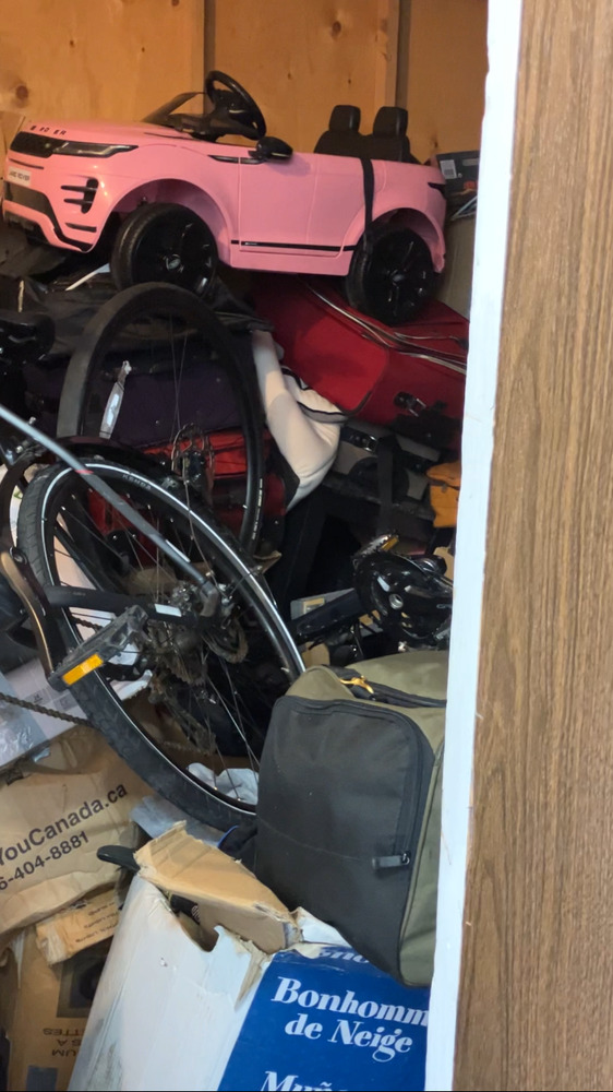 Advanced Self Storage - Vancouver  auction IB-4250 60