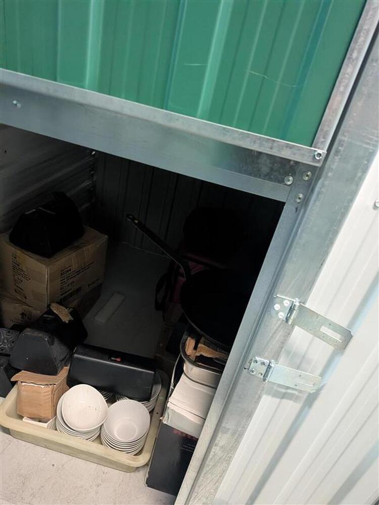 Montreal Mini-Storage - Beaumont  auction IB-8834 20