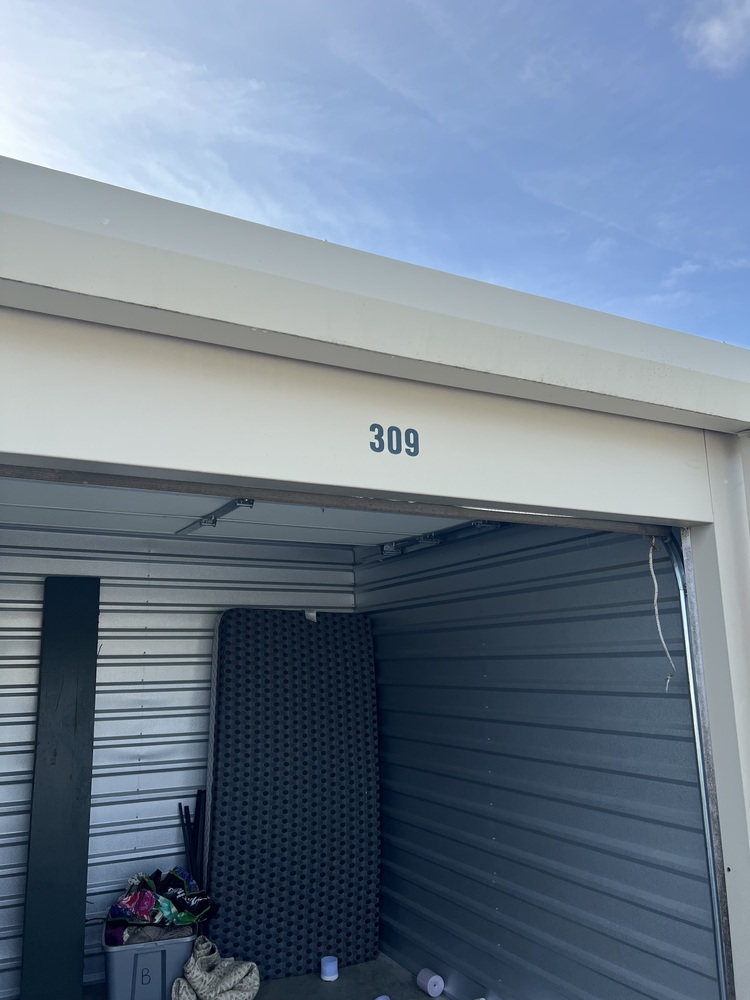 DEStorage.com - Millsboro  auction IB-3636